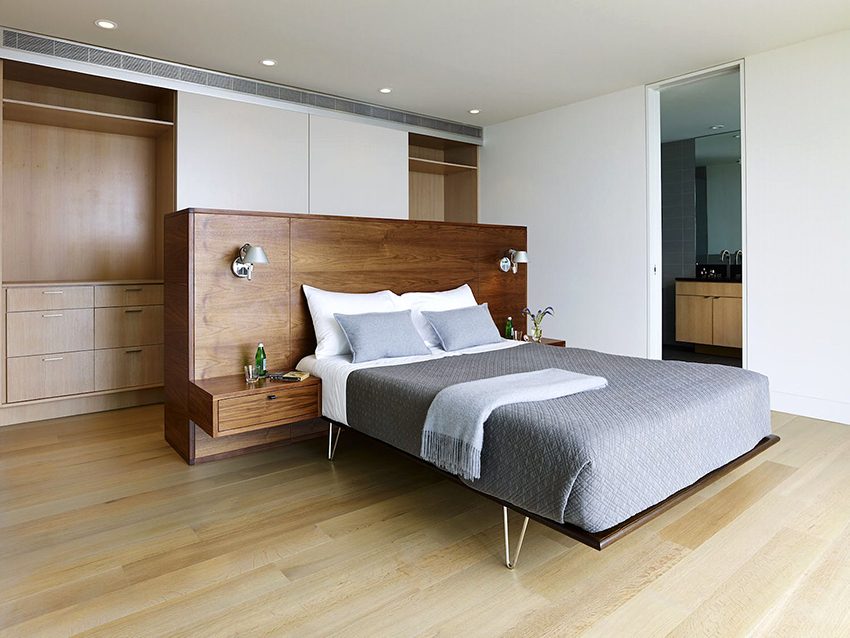 מיטות העשויות מ- MDF וסיבית נחותות מחוזק העץ והמתכת, אך יחד עם זאת הן זולות בהרבה