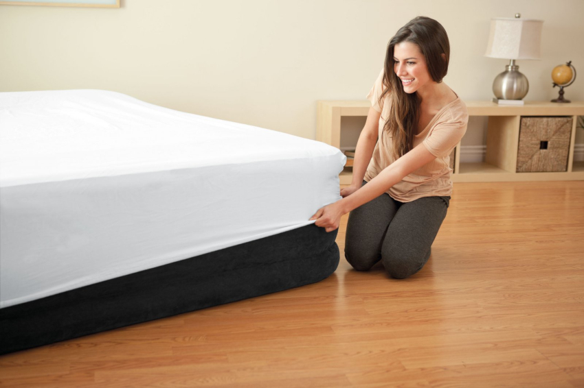 The main advantage of an inflatable mattress is its practicality. The main advantage of an inflatable mattress is its practicality.