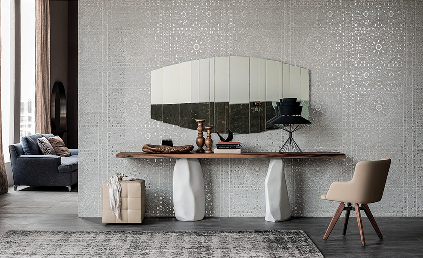 Τραπέζι κονσόλας από φυσικό ξύλο και πέτρα Τραπέζι κονσόλας από φυσικό ξύλο και πέτρα