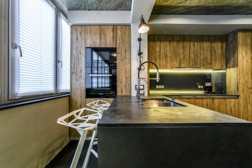 По-добре е да подредите тавана на кухнята на балкона като напрегнати или гипсокартонени конструкции По-добре е да подредите тавана на кухнята на балкона като напрегнати или гипсокартонени конструкции