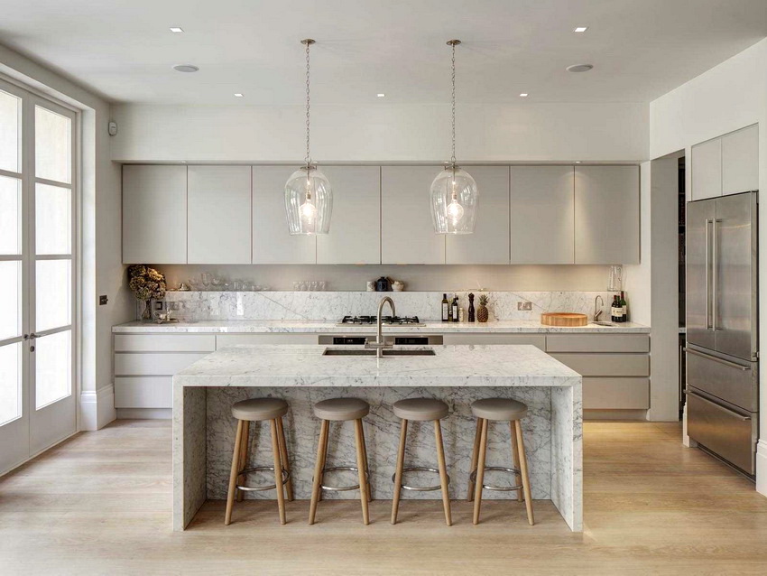 Hvid til interiør i jugendstil er en klassiker Hvid til interiør i jugendstil er en klassiker