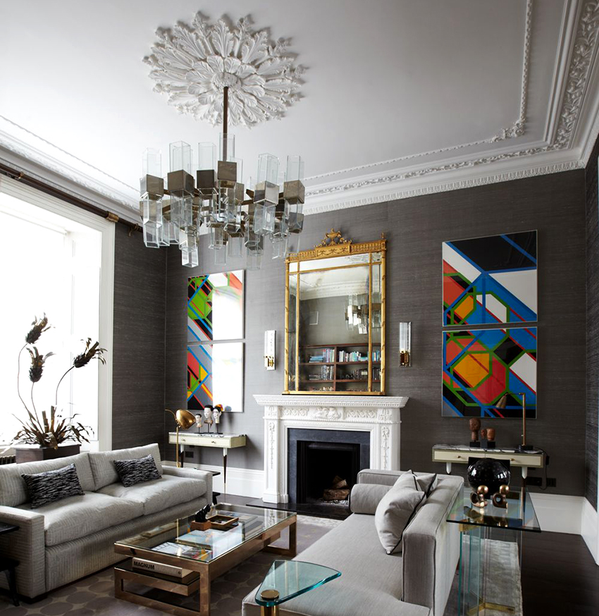 Za izradu stropne utičnice koristi se metoda lijevanja i provlačenja. Za izradu stropne utičnice koristi se metoda lijevanja i provlačenja.