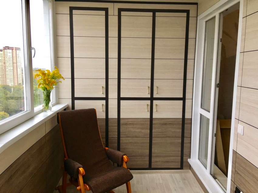 Пластмасовата подплата е практична и универсална Пластмасовата подплата е практична и универсална