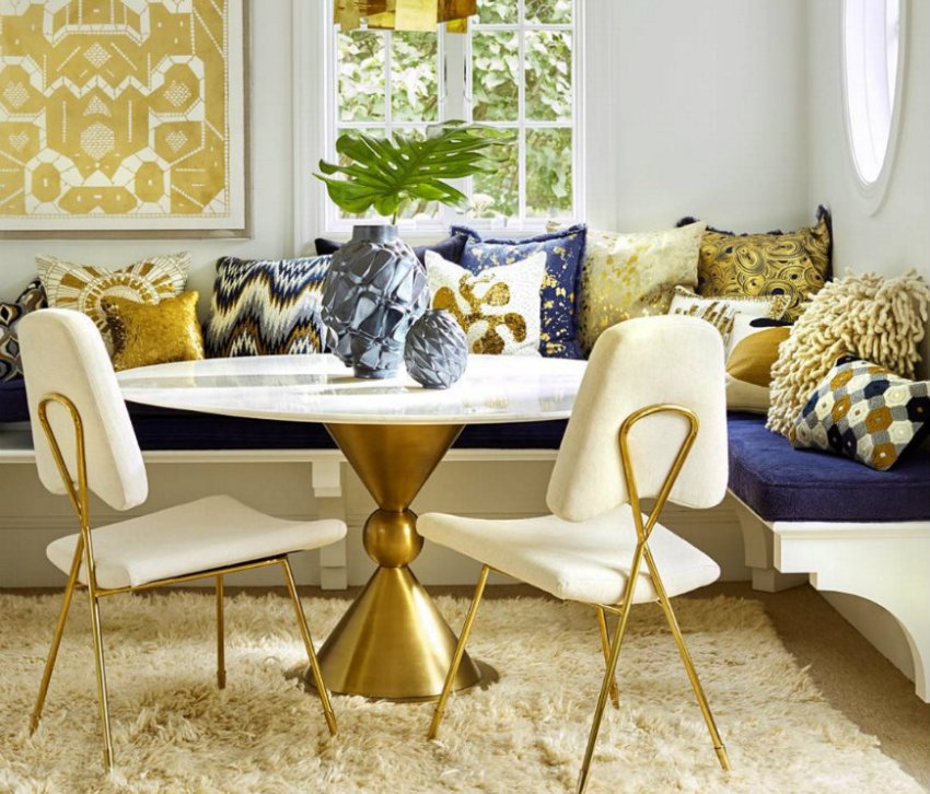 Prírodné materiály vytvárajú útulnú atmosféru v modernom interiéri Prírodné materiály vytvárajú útulnú atmosféru v modernom interiéri