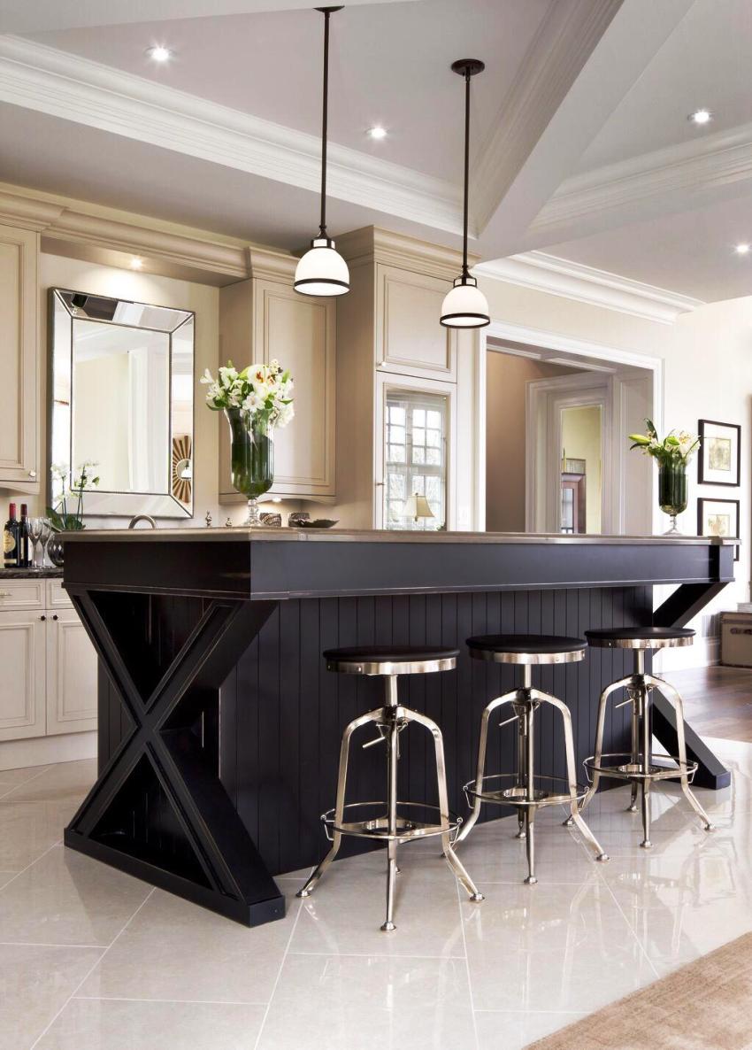 המטבח הניאו-קלאסי יפה, אצילי, נעים, פרקטי והרמוני המטבח הניאו-קלאסי יפה, אצילי, נעים, פרקטי והרמוני