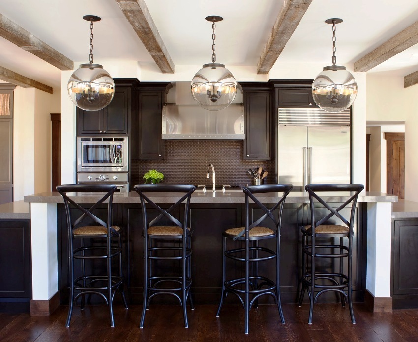 מטבחים מודרניים נבדלים על ידי העיצוב הלקוני שלהם, הכרוך בבחירת צבעים מתאימה. מטבחים מודרניים נבדלים על ידי העיצוב הלקוני שלהם, הכרוך בבחירת צבעים מתאימה.