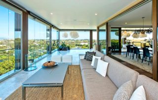 Vitrarea balconului și a logiei: o privire de ansamblu asupra tehnologiilor moderne