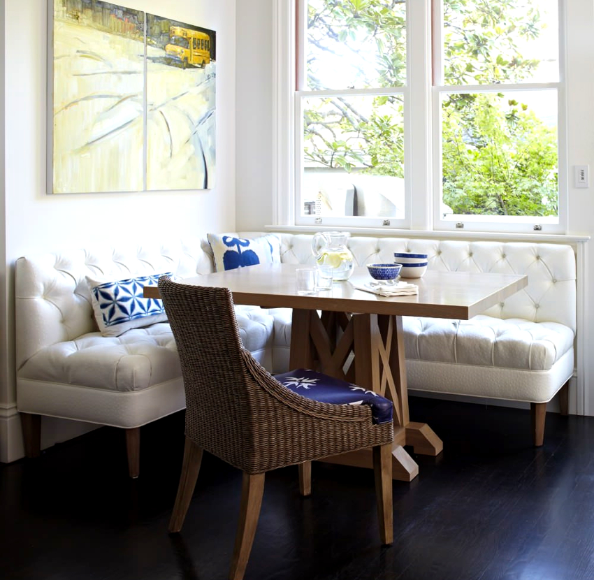 Male sofe lako je organski uklopiti u unutrašnjost sobe, bez obzira na njegovu veličinu Male sofe lako je organski uklopiti u unutrašnjost prostorije, bez obzira na njegove dimenzije