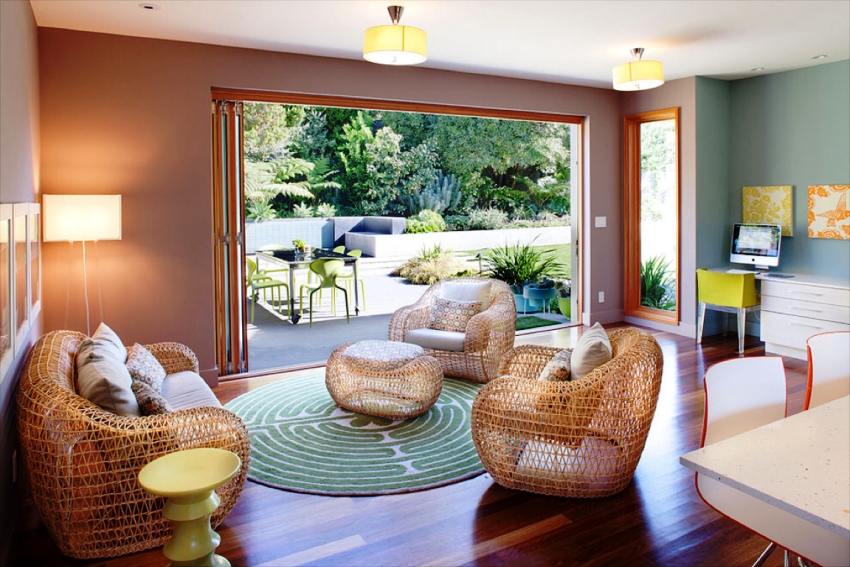 In modernen Wohnzimmern finden Sie immer häufiger funktionale und gleichzeitig ungewöhnliche Möbel. In modernen Wohnzimmern finden Sie immer häufiger funktionale und gleichzeitig ungewöhnliche Möbel.