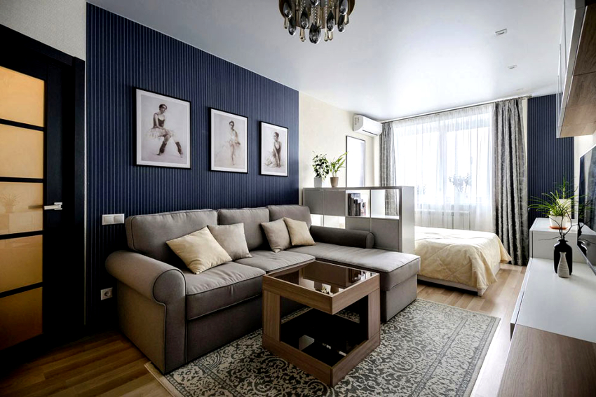 ניתן לחלק את שני האזורים הפונקציונליים באמצעות ארון או מתלה ניתן לחלק את שני האזורים הפונקציונליים באמצעות ארון או מתלה