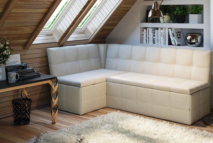 Kroppsmaterialet og polstringen av hjørnet velges med tanke på at kjøkkenmøblene kan vaskes og rengjøres Kroppsmaterialet og polstringen av hjørnet velges med tanke på at kjøkkenmøblene kan vaskes og rengjøres