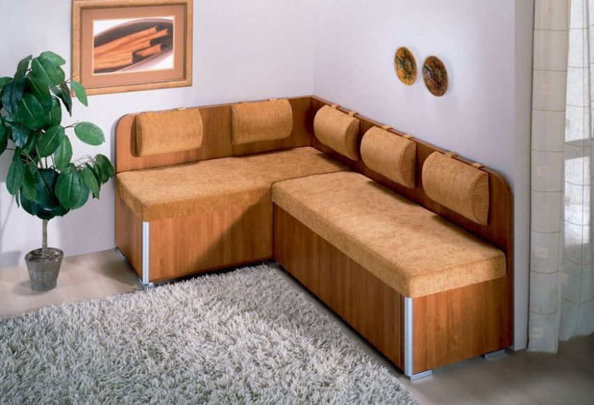 Kjøkkenhjørner med soveplasser vil koste mye mindre enn vanlige kjøkkenmøbler og en myk sofa hver for seg Kjøkkenhjørner med soveplasser vil koste mye mindre enn vanlige kjøkkenmøbler og en myk sofa hver for seg