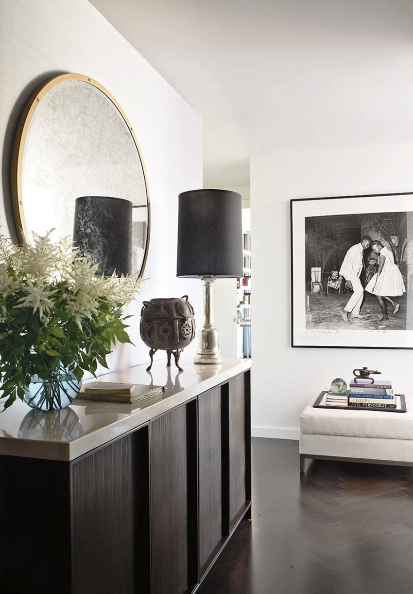 อุปกรณ์เสริมที่หรูหราชิ้นส่วนปลอมแปลงกระจกหรูหรามีความเหมาะสมในการตกแต่งภายในห้องโถงในสไตล์คลาสสิก อุปกรณ์เสริมที่หรูหราชิ้นส่วนปลอมแปลงกระจกหรูหรามีความเหมาะสมในการตกแต่งภายในห้องโถงในสไตล์คลาสสิก