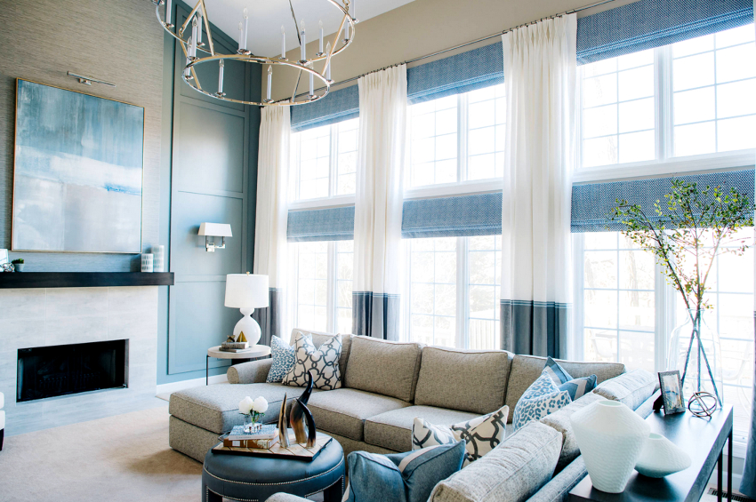 La forma de decorar la finestra del saló depèn en gran mesura de la funcionalitat requerida de les cortines. La forma de decorar la finestra del saló depèn en gran mesura de la funcionalitat requerida de les cortines.