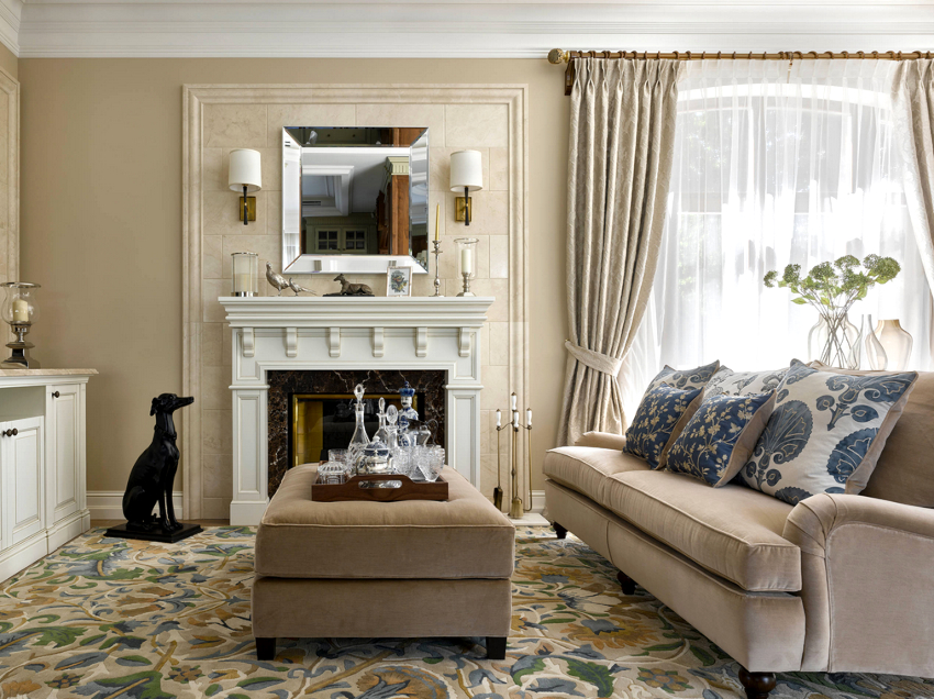 Per cosir cortines a la sala d'estar, es recomana utilitzar teles suaus que flueixin Per cosir cortines a la sala d'estar, es recomana utilitzar teles suaus que flueixin