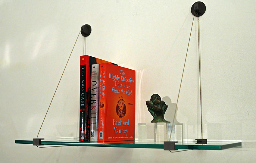 Ang pamamaraan ng pag-aayos ng mga istante ay hindi lamang dapat maging maaasahan, ngunit maganda rin ang hitsura. Ang pamamaraan ng pag-aayos ng mga istante ay hindi lamang dapat maging maaasahan, ngunit maganda rin ang hitsura.