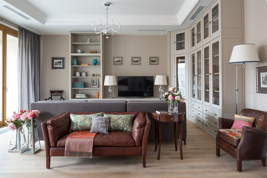 Narożna ściana jest w stanie zamaskować niedoskonałości pomieszczenia, a także zapewnić maksymalną wygodę przechowywania rzeczy Narożna ściana jest w stanie zamaskować niedoskonałości pomieszczenia, a także zapewnić maksymalną wygodę przechowywania rzeczy