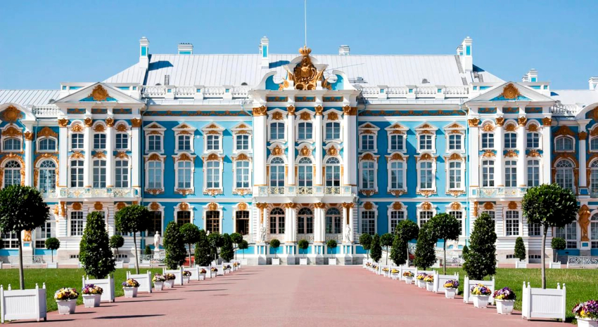 מבני בארוק נבדלים במונומנטליות המיוחדת ובפתרונות מקוריים מבני בארוק נבדלים במונומנטליות המיוחדת ובפתרונות מקוריים