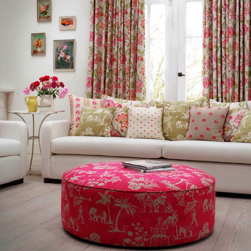 Provence là sự yên bình và thoải mái, những hình dáng thanh lịch duyên dáng, những gam màu nhẹ nhàng Provence là sự yên bình và thoải mái, những hình dáng thanh lịch duyên dáng, những gam màu nhẹ nhàng