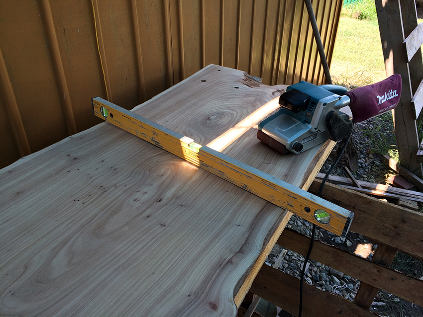 Najłatwiejszy sposób na wykonanie blatu zrób to sam z drewna Najłatwiejszy sposób na wykonanie blatu zrób to sam z drewna