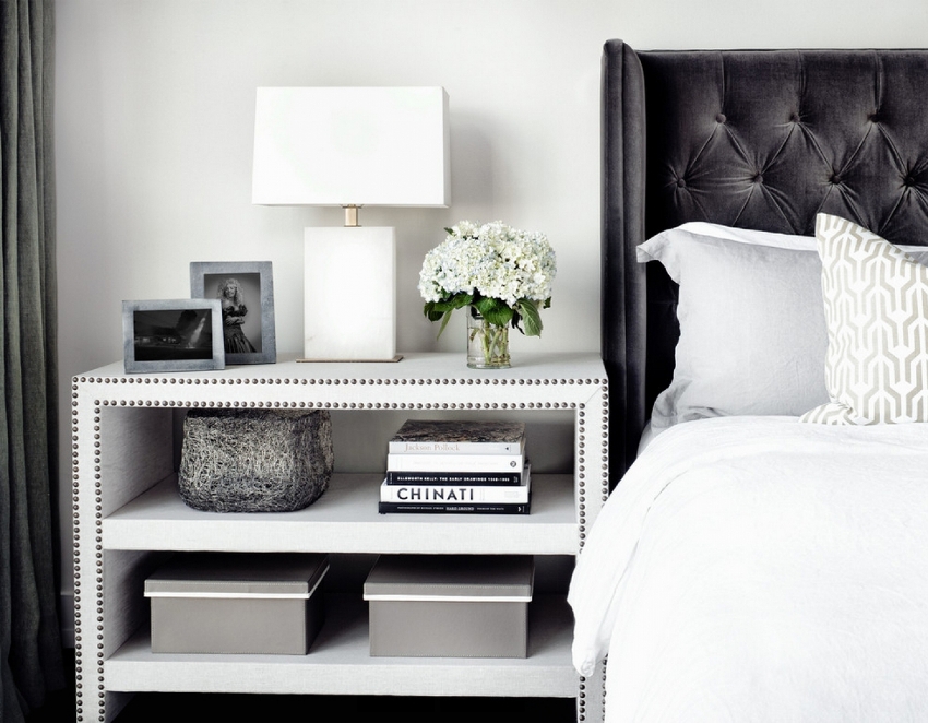 Mit Hilfe des Nachttisches können Sie das geschaffene Interieur diversifizieren und ergänzen und ihm Originalität verleihen Mit Hilfe des Nachttisches können Sie das geschaffene Interieur diversifizieren und ergänzen und ihm Originalität verleihen