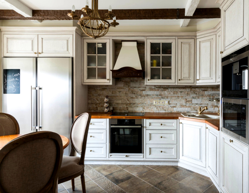 Plasseringen av vasken i hjørnet regnes som den mest optimale Plasseringen av vasken i hjørnet regnes som den mest optimale