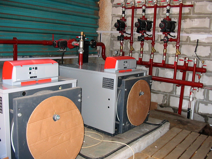 Hvis du har færdighederne, kan installationen af luftvarmesystemet udføres med dine egne hænder Hvis du har færdighederne, kan installationen af luftvarmesystemet udføres med dine egne hænder