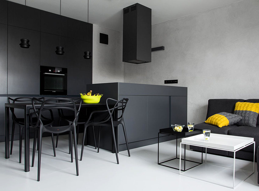 O cască neagră se va potrivi cel mai bine cu stiluri precum minimalismul, hi-tech, art deco sau avangardă O cască neagră se va potrivi cel mai bine cu stiluri precum minimalismul, hi-tech, art deco sau avangardă