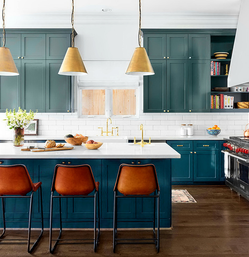 Albastru, turcoaz și verde funcționează bine pentru diferite stiluri Albastru, turcoaz și verde funcționează bine pentru diferite stiluri