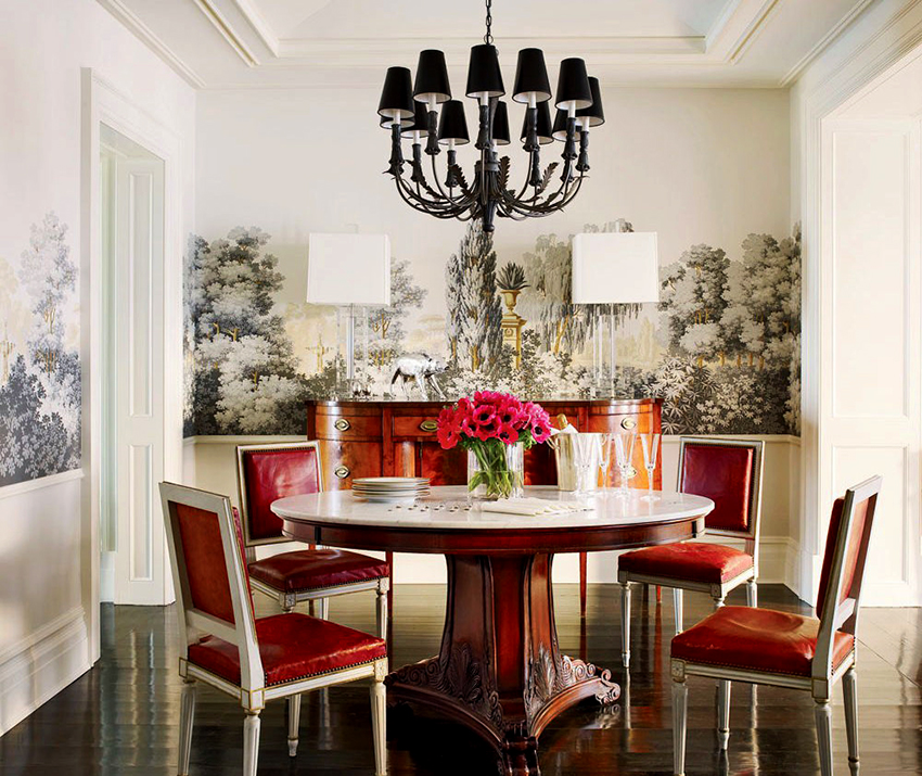 Piešimas ant tapetų pritaikomas specialiu būdu ir specialiais dažais Piešimas ant tapetų pritaikomas specialiu būdu ir specialiais dažais