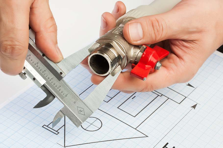 Bei der Installation des Ofens müssen Sie den richtigen Schlauch auswählen und dabei die Merkmale des Gasventils berücksichtigen Bei der Installation des Ofens müssen Sie den richtigen Schlauch auswählen und dabei die Merkmale des Gasventils berücksichtigen