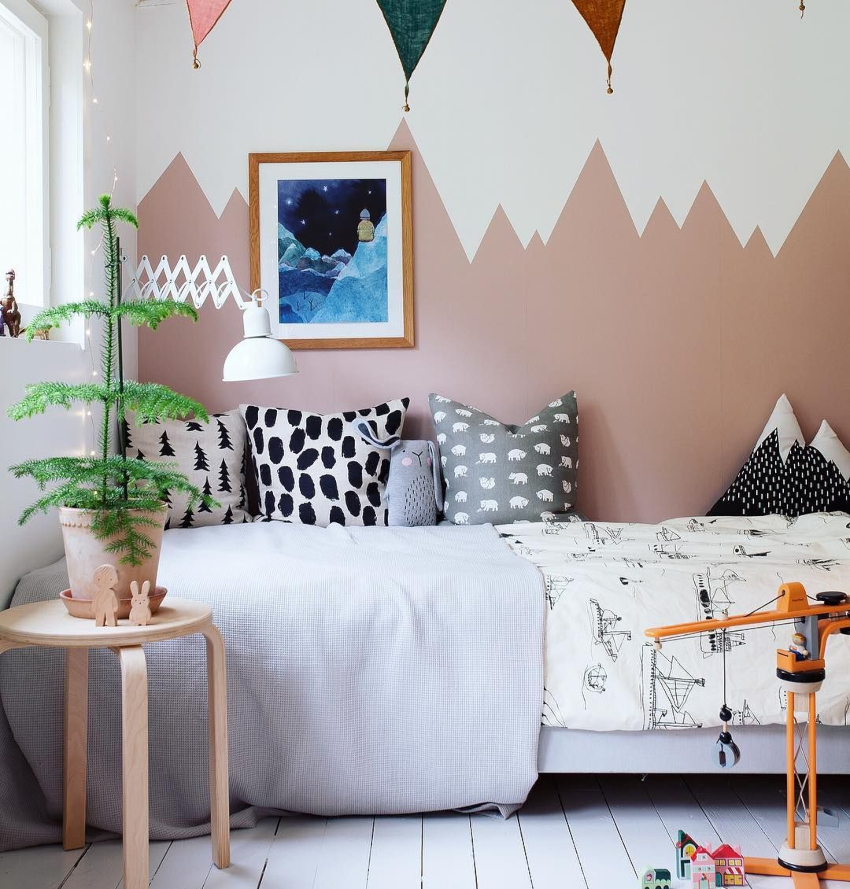 Möbel für ein Mädchen sollten nach ihrem Temperament ausgewählt werden. Möbel für ein Mädchen sollten nach ihrem Temperament ausgewählt werden.