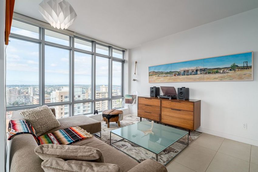 ตู้ลิ้นชักอาจเป็นเฟอร์นิเจอร์แบบตั้งพื้นหรือติดผนังก็ได้ ตู้ลิ้นชักอาจเป็นเฟอร์นิเจอร์แบบตั้งพื้นหรือติดผนังก็ได้