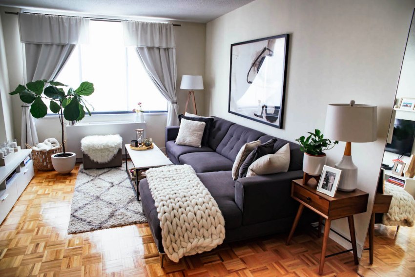 เฟอร์นิเจอร์ที่หุ้มด้วยเฉดสีเทาต่างๆจะมีความเกี่ยวข้องเป็นเวลานานและจะเข้ากันได้ดีกับการตกแต่งภายในเกือบทุกประเภท เฟอร์นิเจอร์ที่หุ้มด้วยเฉดสีเทาต่างๆจะมีความเกี่ยวข้องเป็นเวลานานและจะเข้ากันได้ดีกับการตกแต่งภายในเกือบทุกประเภท