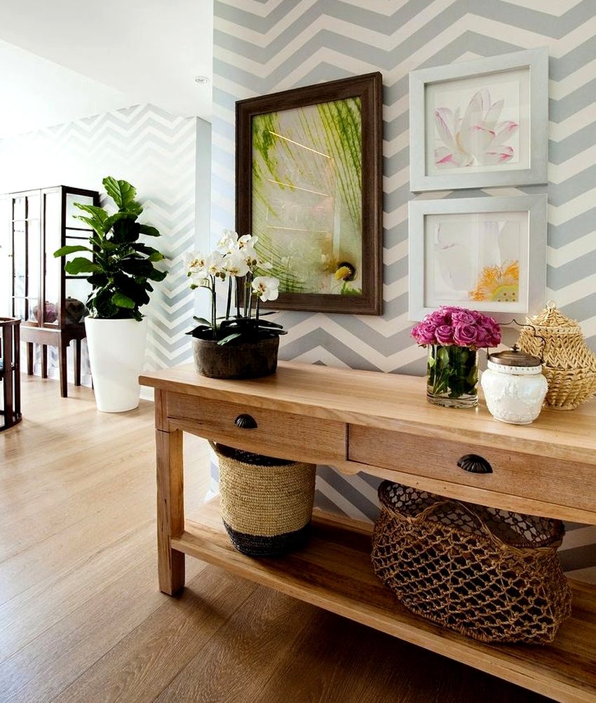 Prawidłowo dobrana tapeta pozwala wizualnie podnieść pomieszczenie Prawidłowo dobrana tapeta pozwala wizualnie podnieść pomieszczenie