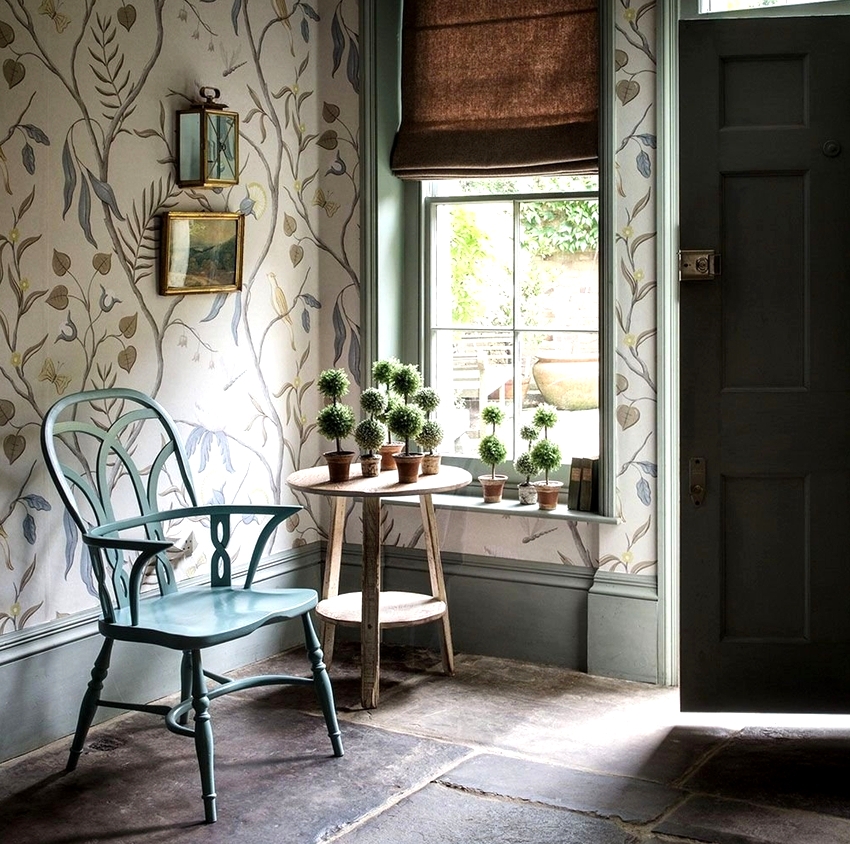 Przy odpowiednim doborze koloru i wzoru można wizualnie skorygować kształt pomieszczenia Przy odpowiednim doborze koloru i wzoru można wizualnie skorygować kształt pomieszczenia