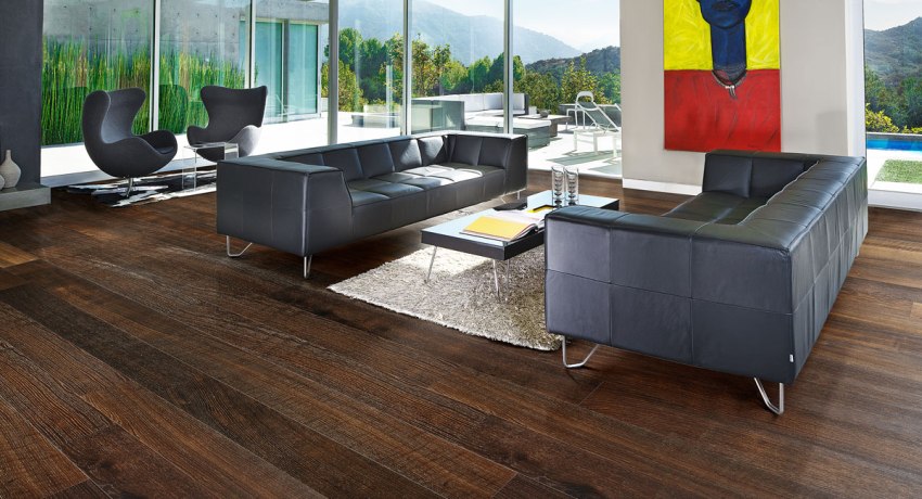 La bellesa natural de la fusta s’ha apreciat a l’interior des de fa molts anys Terra de fusta: us escalfarà al fred hivern i us donarà frescor a l’estiu calorós