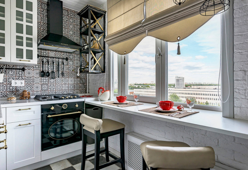 בבחירת וילונות רומאיים למטבח יש לבחור את החומר על פי מידת התאורה של החדר באור יום בבחירת וילונות רומאיים למטבח יש לבחור את החומר על פי מידת התאורה של החדר באור יום