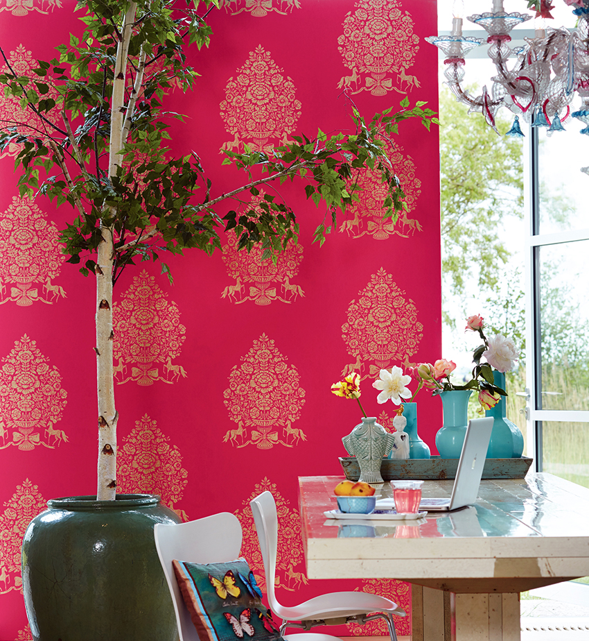 Jeder Rosaton sieht im Inneren des Gebäudes anders aus Jeder Rosaton sieht im Inneren des Gebäudes anders aus