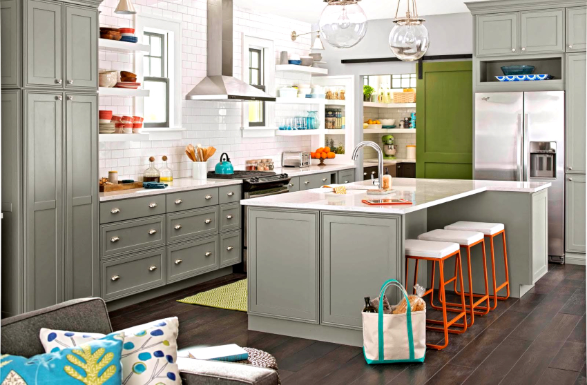 Monokrom grå interiør er meget sjældent i praksis. Monokrom grå interiør er meget sjældent i praksis.