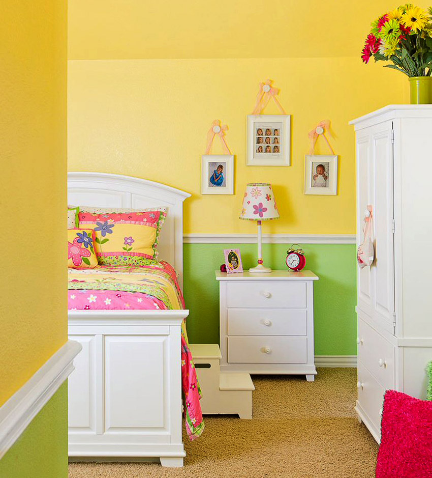 Det beste alternativet for et jenterom vil være en garderobe med en uvanlig elegant design. Det beste alternativet for et jenterom vil være en garderobe med en uvanlig elegant design.