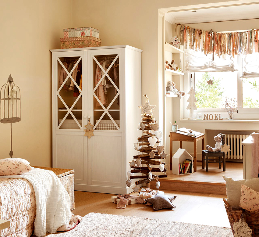 Som regel plasseres små skap i hjørnet langs veggen. Som regel plasseres små skap i hjørnet langs veggen.