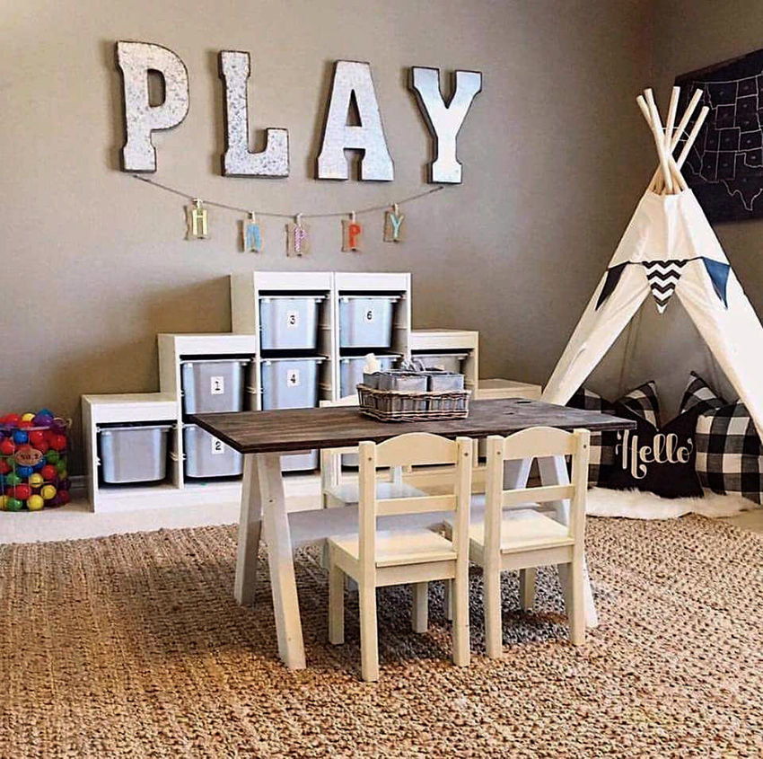 Leketøyskapet skal være trygt og behagelig Leketøyskapet skal være trygt og behagelig