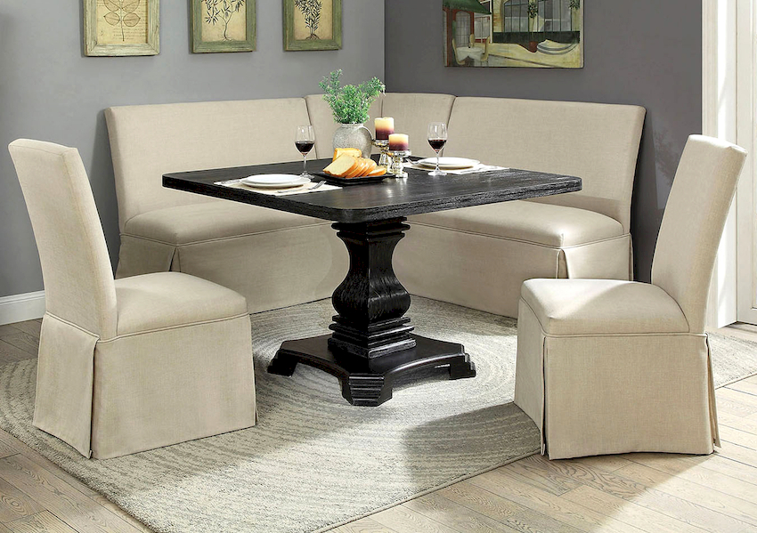 לשימוש יומיומי משתמשים בכיסויים המתאימים היטב לספה לשימוש יומיומי משתמשים בכיסויים המתאימים היטב לספה