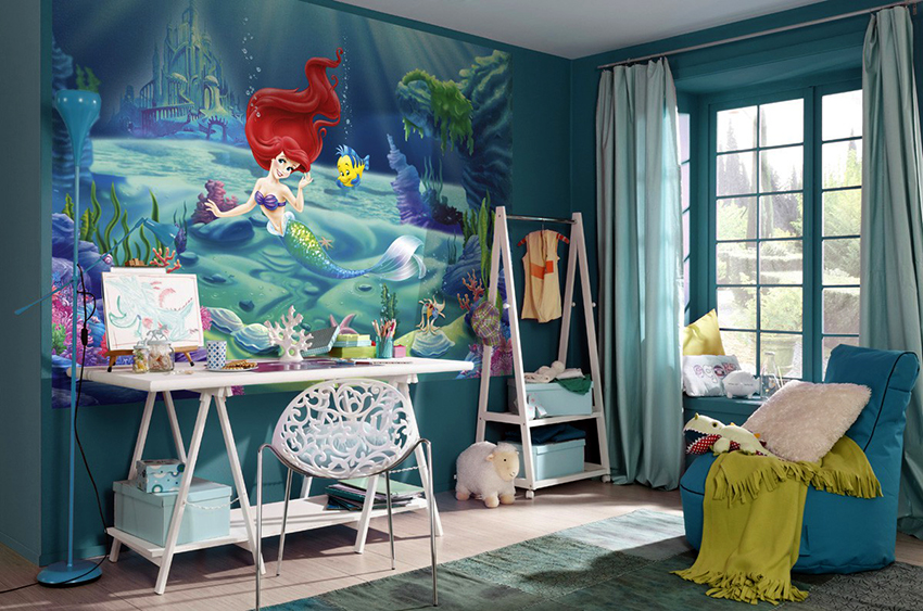 Erdviame darželyje galite naudoti ryškius didelių raštų fototapetus Erdviame darželyje galite naudoti ryškius didelių raštų fototapetus