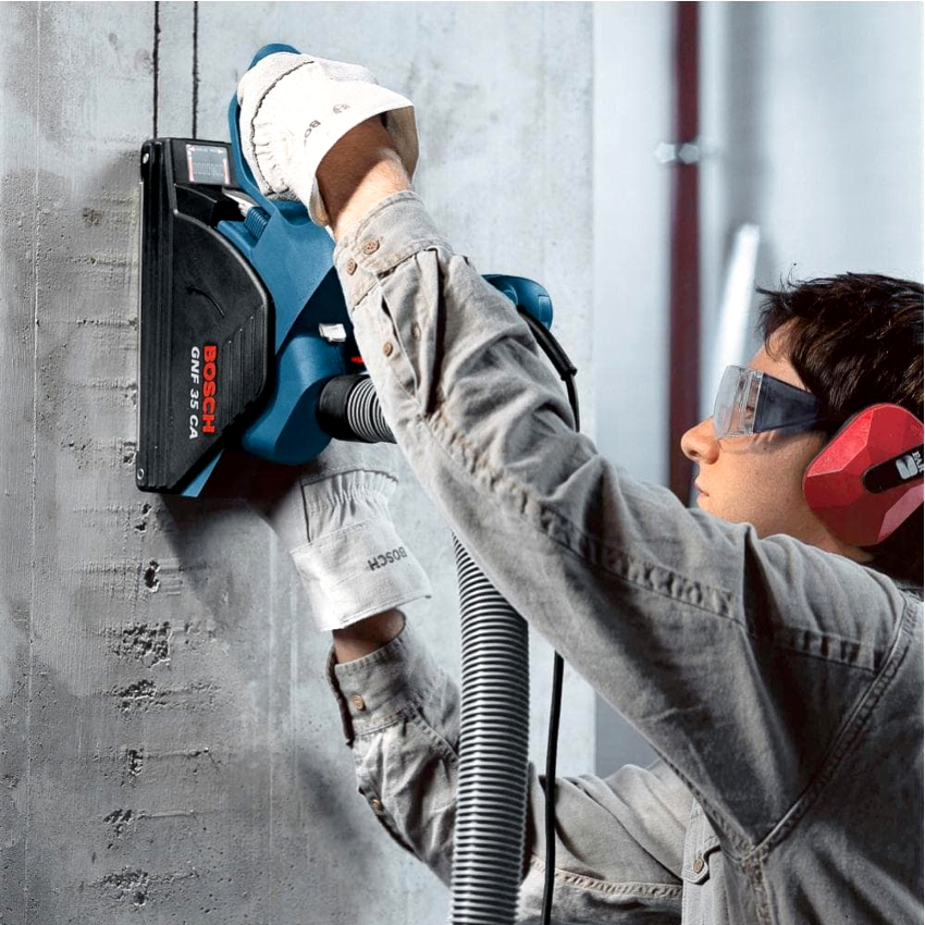 Den mest radikale og tidskrævende måde at maskere rør på er at lægge dem i riller. Den mest radikale og tidskrævende måde at maskere rør på er at lægge dem i riller.