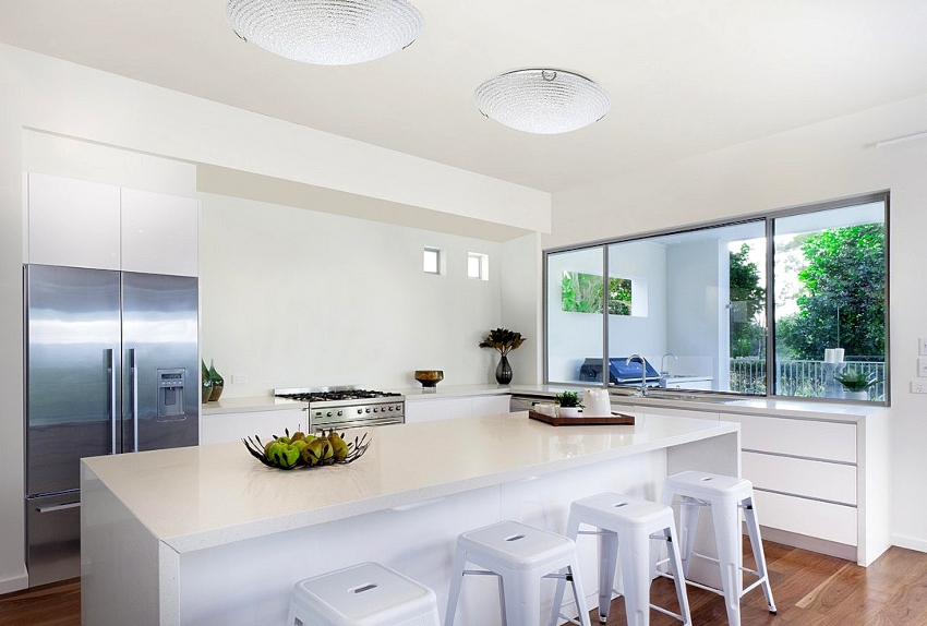 Além dos padrões tradicionais em forma de placa ou quadrado, há lustres de teto mais criativos. Além dos padrões tradicionais em forma de placa ou quadrado, há lustres de teto mais criativos.