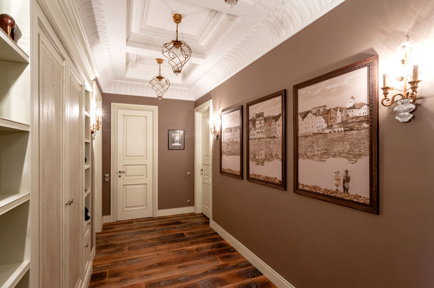 يمكنك إضافة الديكور بالزهور الطازجة أو التماثيل أو اللوحات أو الصور المؤطرة يمكنك إضافة الديكور بالزهور الطازجة أو التماثيل أو اللوحات أو الصور المؤطرة