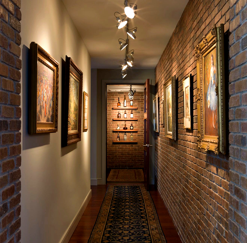 في الشقق من نوع الممر ، من المهم جدًا تحديد منطقة الرواق في الشقق من نوع الممر ، من المهم جدًا تحديد منطقة الرواق