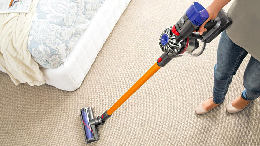 Nagyon népszerű a Dyson V8 Absolute függőleges modell, amelynek kis súlya, kompakt méretei és nagy teljesítménye van. Nagyon népszerű a Dyson V8 Absolute függőleges modell, amelynek kis súlya, kompakt méretei és nagy teljesítménye van.